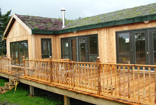 PASSIVE SOLAR DESIGNED SUPER INSULATED TIMBER FRAMED DWELLING